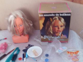 Cabeza de muñeca Milaydi Estheticienne para peinar