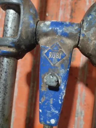 Cortadora de azulejo Rubi