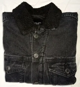 Chaqueta vaquera negra con forro