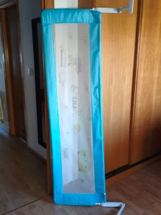 Barrera de seguridad para cama infantil