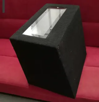 Infinity Reference 12" Subwoofer con cajón sellado