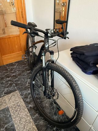 Bicicleta Rockrider 29 Negra