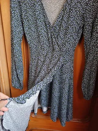 Vestido floral azul y verde