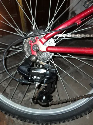 Bicicleta infantil semi-nueva