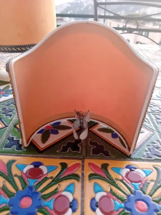 Applique da parete con paralumi arancioni