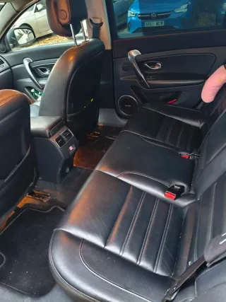 Renault Latitude 2012