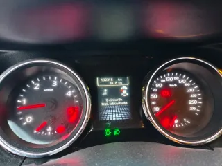 Renault Latitude 2012