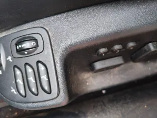 Renault Latitude 2012