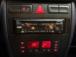 Audi A3 1.8 AMBITION