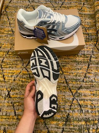 Asics Gel-Kayano 14 Plata/Blanco