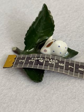 Statuina porcellana Herend coniglio foglia