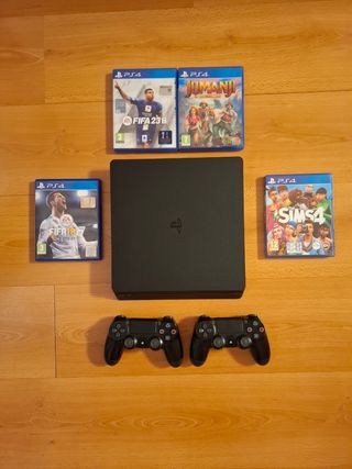 PS4 Slim Nera 1 Tb + 4 Giochi + 2 Controller