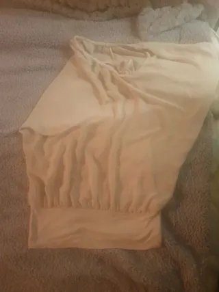 Ropa beige talla única