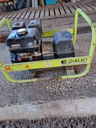 Generador gasolina honda 2400w