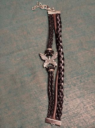 Pulsera dorada y gris con cuentas