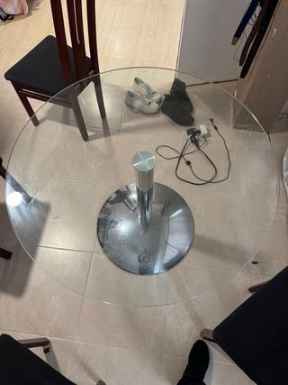 Mesa redonda cristal y metal