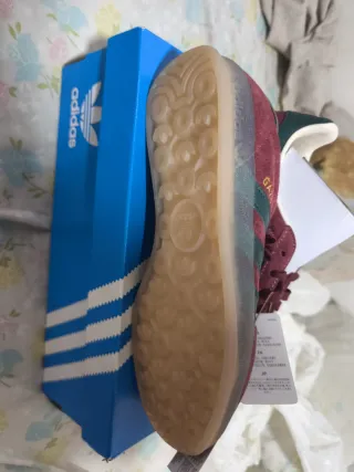 Zapatillas Adidas Gazelle Burdeos y Verde