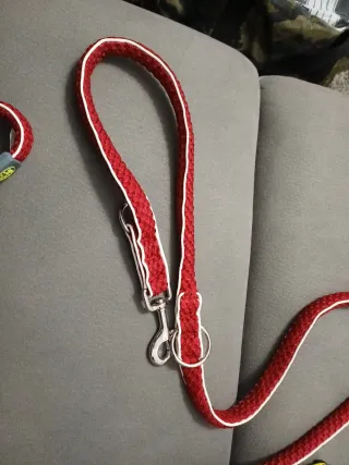 Guinzaglio Hunter rosso con bande riflettenti