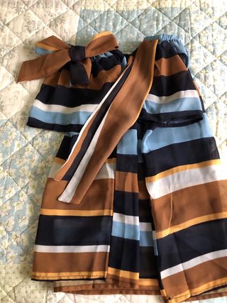 Blusa fluida lazos hombro rayas