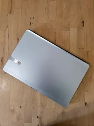 Bell i7 15"-8GB RAM-NVIDIA-700GB HDD-Windows 11