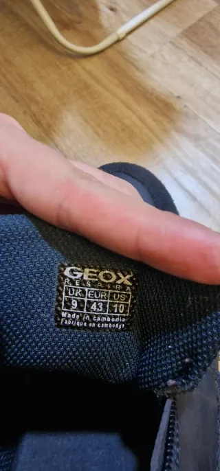 Botines Geox Negros azul marino