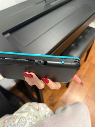 New Nintendo 2DS XL Azul y Negro