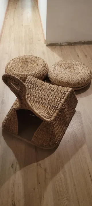 Sedili e dondolo in vimini