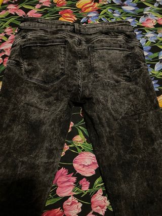 Vaqueros Mango elástico gris