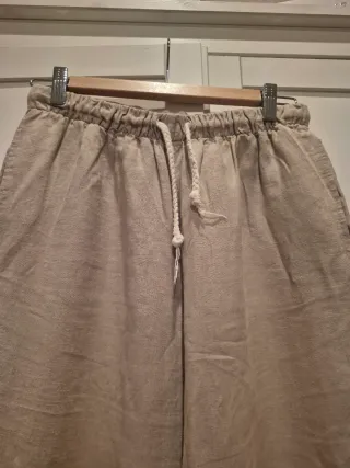 Pantalones de lino beige