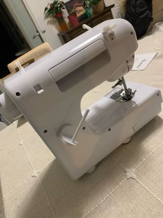 Máquina de coser Bluesky