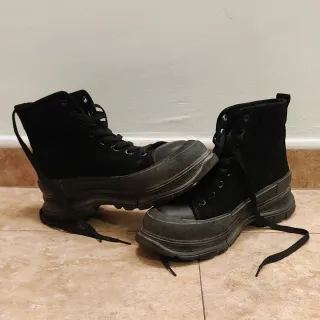 Sneakers Converse nere con platform