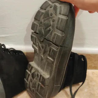 Sneakers Converse nere con platform