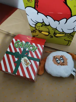 GrinchPalla di Neve Max McDonald's 2025 Nuovo