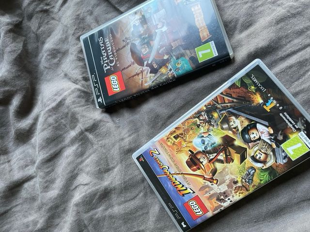 LEGO Indiana Jones 2 / Piratas del Caribe PSP