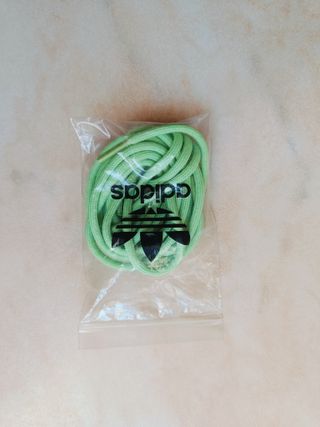 Lacci Adidas Originali Verde Prato Nuovi