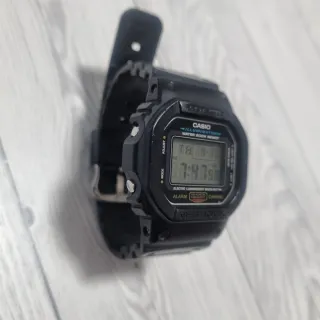 Reloj Casio G-Shock DW-5600E Negro