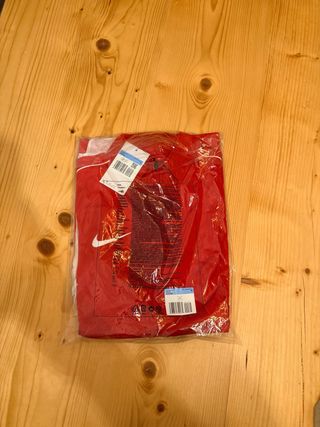 Chaqueta Nike Dri-Fit Roja