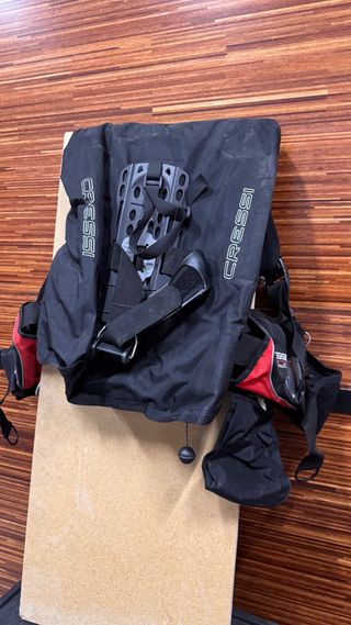 Equipo de buceo completo CRESSI amarillo y negro