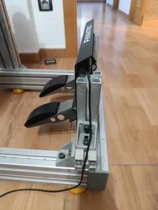 Simulatore Fanatec Completo 8Nm