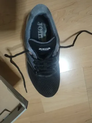 Zapatillas Joma running negras y grises