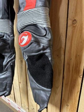 Mono T-S 2 Piezas Competicion Garibaldi Rojo B