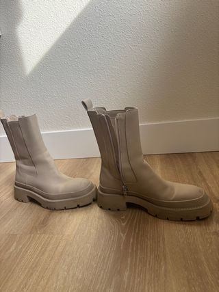 Botas Zara Beige Mate Impermeables Talla