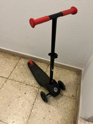 Patinete 3 Ruedas Negro y Rojo