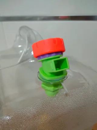 Garrafa/bidón/depósito dispensador de bebidas