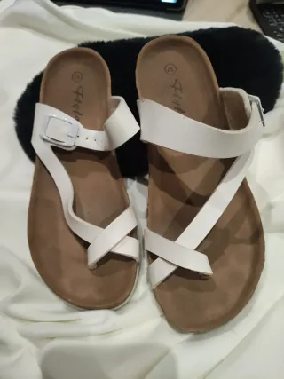 Sandalias blancas talla 37