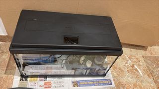 Acuario 40L con accesorios: calentador, filtro y +
