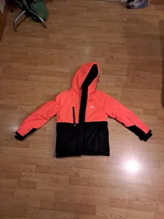 Chaqueta de esquí talla 12. Con una semana de uso.