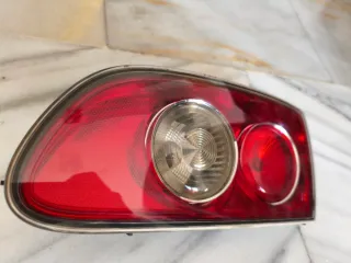 Piloto Portón Derecho Seat Cordoba