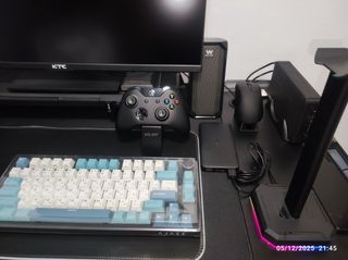 Mando Xbox One Negro + Soporte + Cable USB