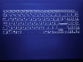 Portátil Asus Vivobook Pro 15 OLED Argento